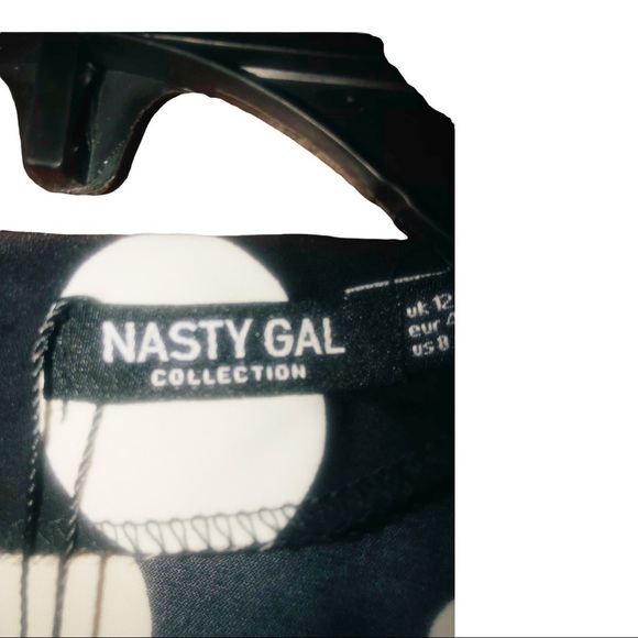 (69). Nasty Gal Collection Black White Polka Dot Dress NWT - Picture 5 of 11